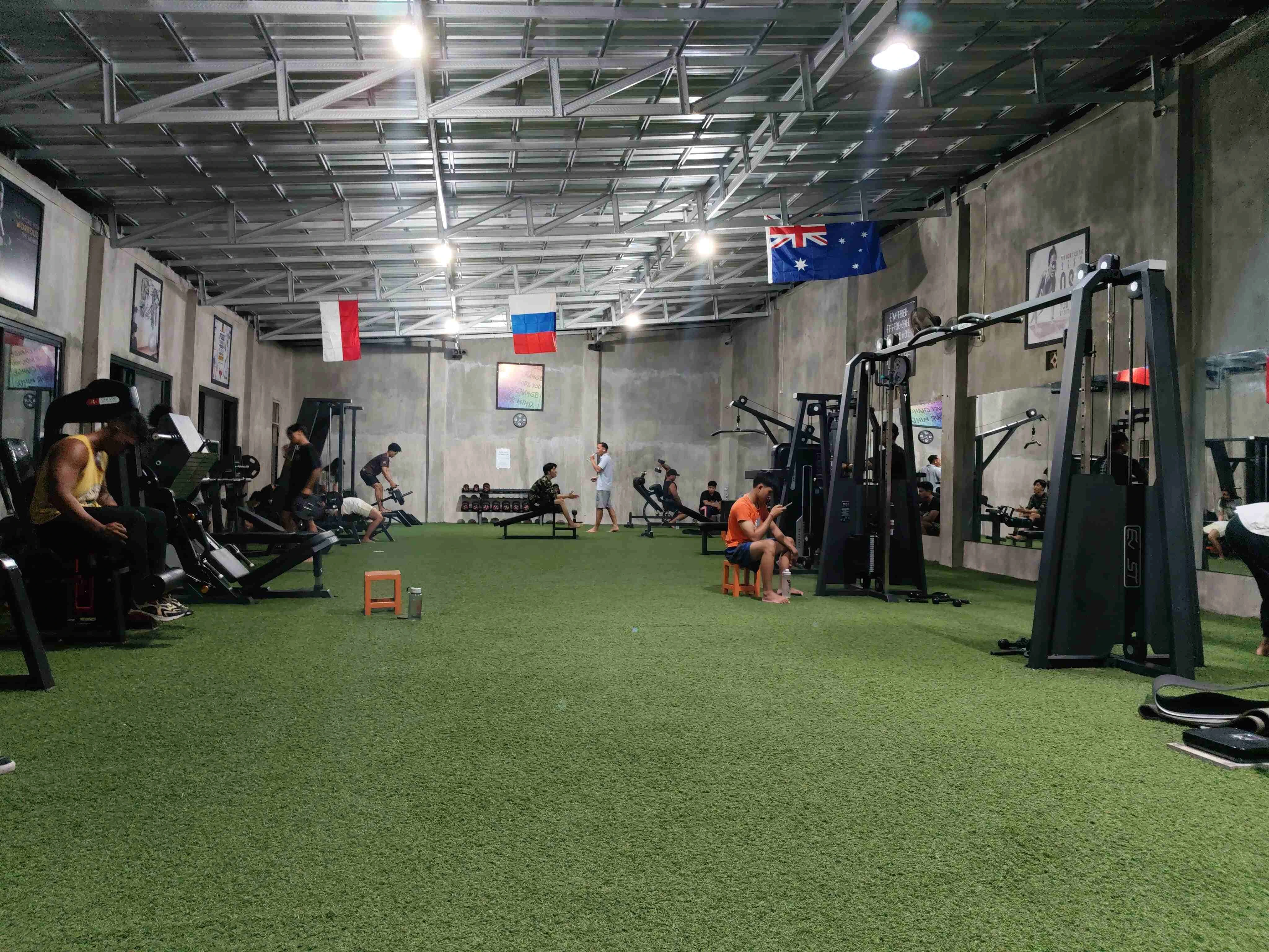 Gym Yankarta Interior